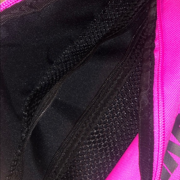 Nike Fanny Pack - Picture 4 of 5